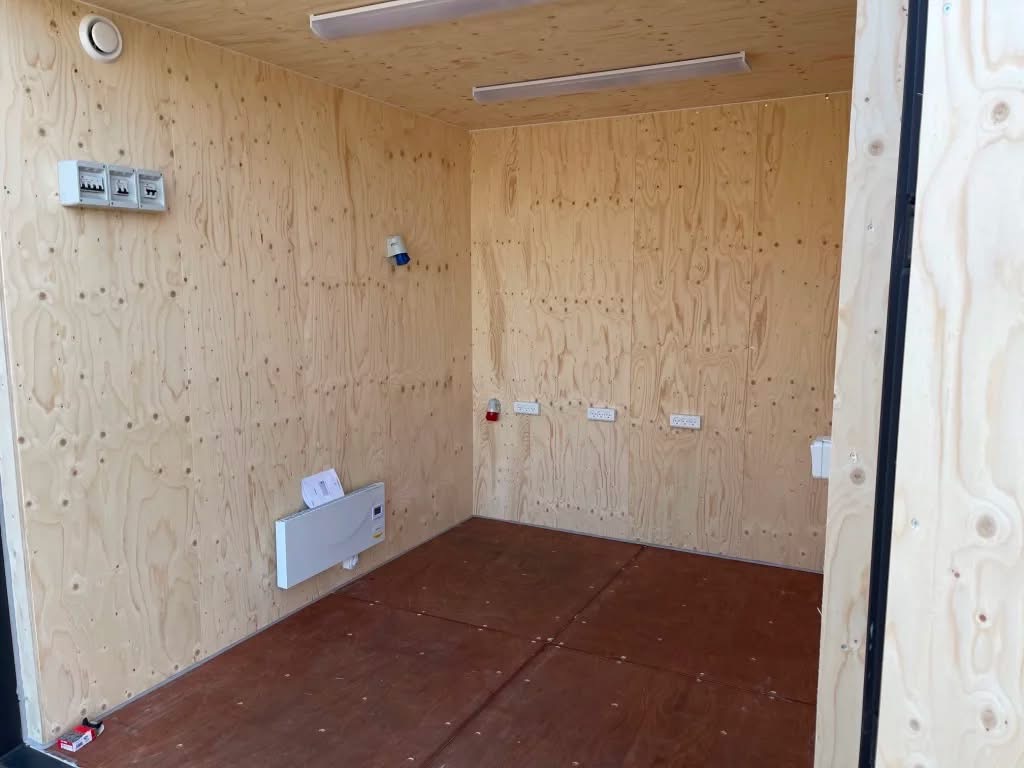 10 fots isolerad graa indre radiator